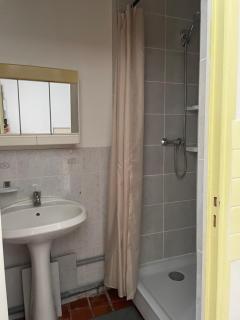 Une jolie petite maison où il fait bon se reposer - 2
