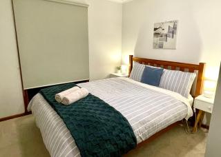 Fareview Beach House - 4