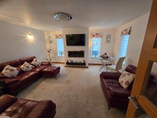 Boutique Country House Aldergrove - 9