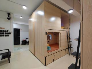 Sleepy Bear Capsule Hostel - 4