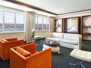 Sofitel Marseille Vieux-Port - 6