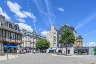 Au Cœur des Remparts - Place du marché - 2