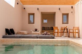 Santorini - Villa - Sleeps 5 - Pool - Parking - 0