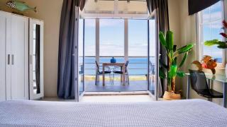 Whale Tails Island Suites & Villas - 0