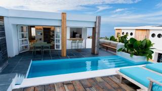 Whale Tails Island Suites & Villas - 7