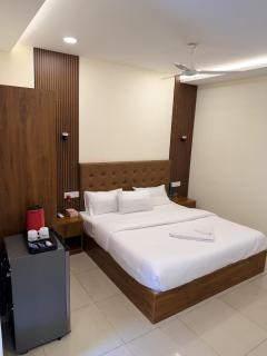 Stayhomestays Nexus, Silk board - 4