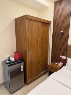 Stayhomestays Nexus, Silk board - 8