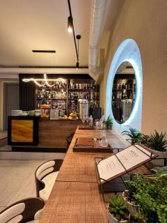 Velora Luxury Hotel - 1