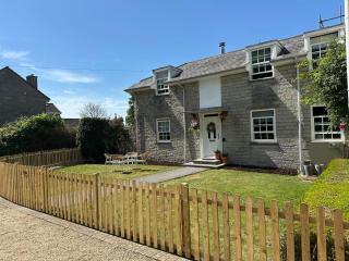 The Little Vicarage - 0