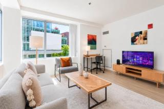 Luxury Apt Terrace with Grills & Lounge - 8