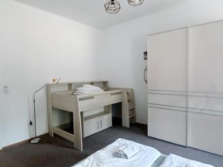 Up Residences S - 8