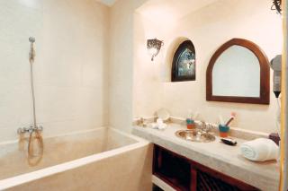 Riad ABBASSIA Marrakech Première - Authentic Medina Experience - 2