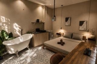 Wabi Sabi Saigon Hideout - Netflix & Bathtub District 1 - 5