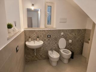 Mondello Beach House - 4