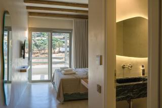 Lithos Luxury Suites - 1