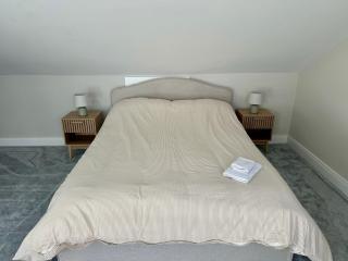 Coastal Skylight Studio - 6