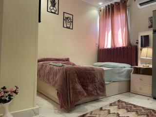 Distinctive studio for rent 1 - 2
