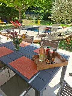 Studio Lumineux avec jardin & piscine à Vaison la Romaine - 4