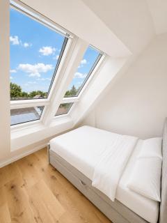 Exklusiv 2BR Penthouse! AC - Balcony - Garage! - Wien - 5