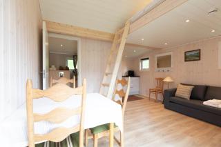 Arctic Cabin Hideaway with Fjord View - 7