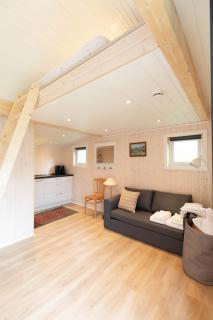 Arctic Cabin Hideaway with Fjord View - 5