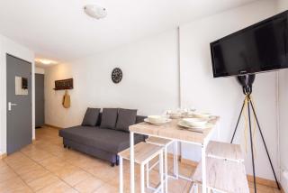 Valras-Loc - T2 Piscine Terrasse - 7