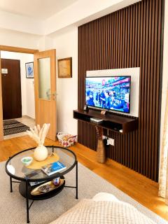 Modern New Apartment Miss T I Free Parking I Great Location - 5