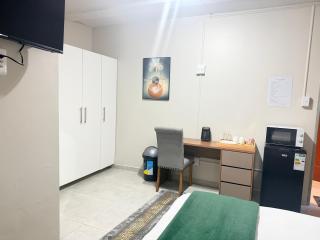 Rugira Guest House - 8