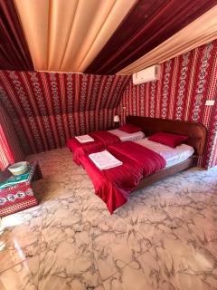 Mujib Castle Gate Camp - 9