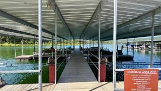 Lighthouse Lodge - 1 bedroom Lake View - 15 Min to - 7