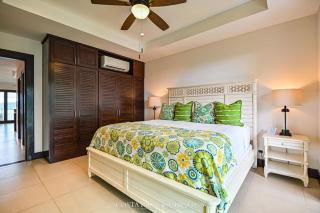 360 Splendor 306-Ocean View Condo-Breakfast - 2