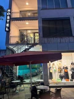 Englishman Hostel Shkoder - 7