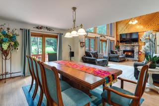 Split Rock Resort: Family Getaway w/ Fire Pit! - 5