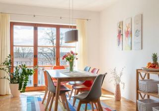 Ferienhaus La Perla - Ferienwohnung Seeperle mit Seesicht, offenem Wohnraum - 0