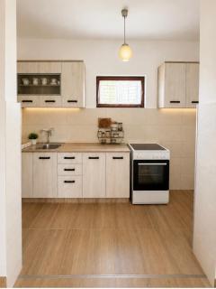 Renovated Two bedroom house in charming Gošići next to Tivat - 6