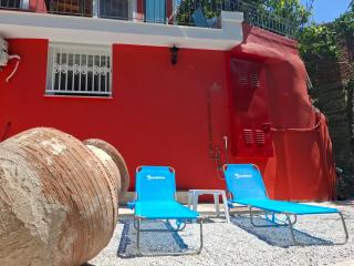 Plomari Rum Evi - 5