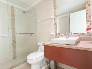 Riverfront I, piso 6, suite vista al rio, Puerto Santa Ana, Guayaquil - 2