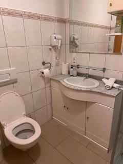 Appartement Kulla 4 lits pres de airport - 2