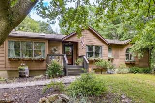 Newly Renovated! Peaceful Saylorsburg Home - 8