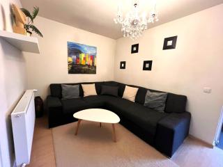 Elite Residence - Modern 2BR - Sleeps 6 - FREE Parking - 9