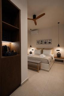 Marathopolis Suites 2 - 3