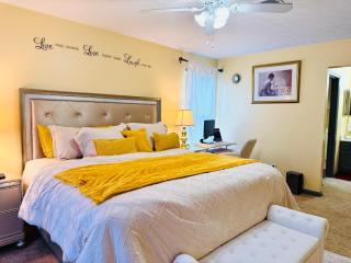 Large 3BR Home for Families and Work Stays With Fast WIFI - 5