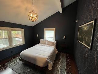 Shelburne Springs Hotel - 2