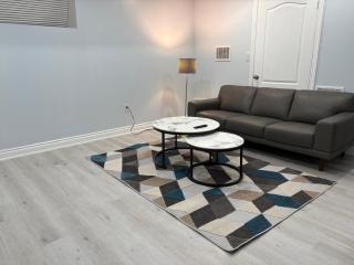 Spacious Brampton 4BR Upper Home - 6