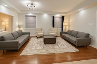 Spacious Brampton 4BR Upper Home - 1