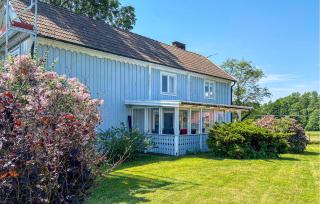 3 Bedroom Stunning Home In Oxlehall - 3
