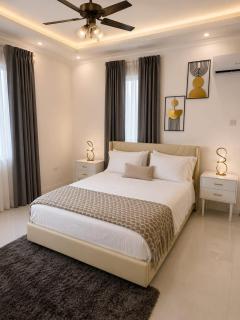 Tranquility LUX POOL Suite - 7