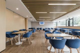Holiday Inn Express Shanghai Pudong Chuansha by IHG - 1