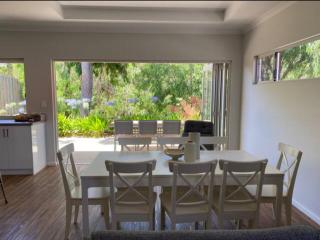 Blau A Cosy Family Retreat in Dunsborough - 7