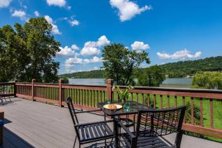 Waterfront Cabin With A View, Large Family Retreat, Pet Friendly - 8